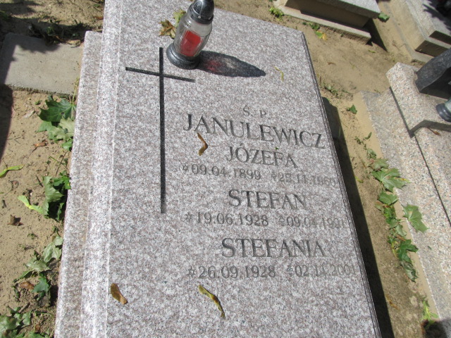 Józefa Janulewicz 1899 Władysławowo - Grobonet - Wyszukiwarka osób pochowanych